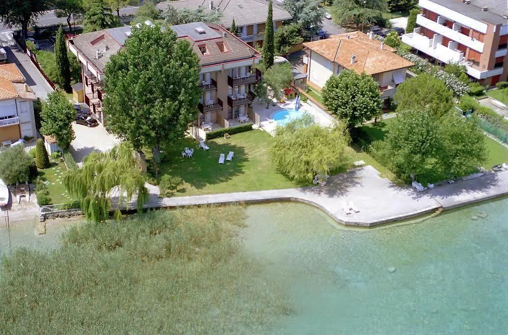 Hotel Smeraldo Sirmione Italy