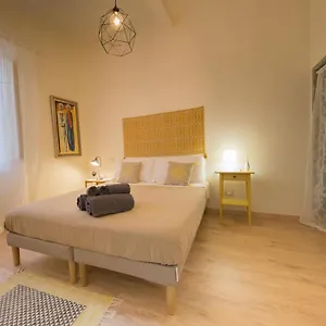 Couette-café In Acquaviva 
